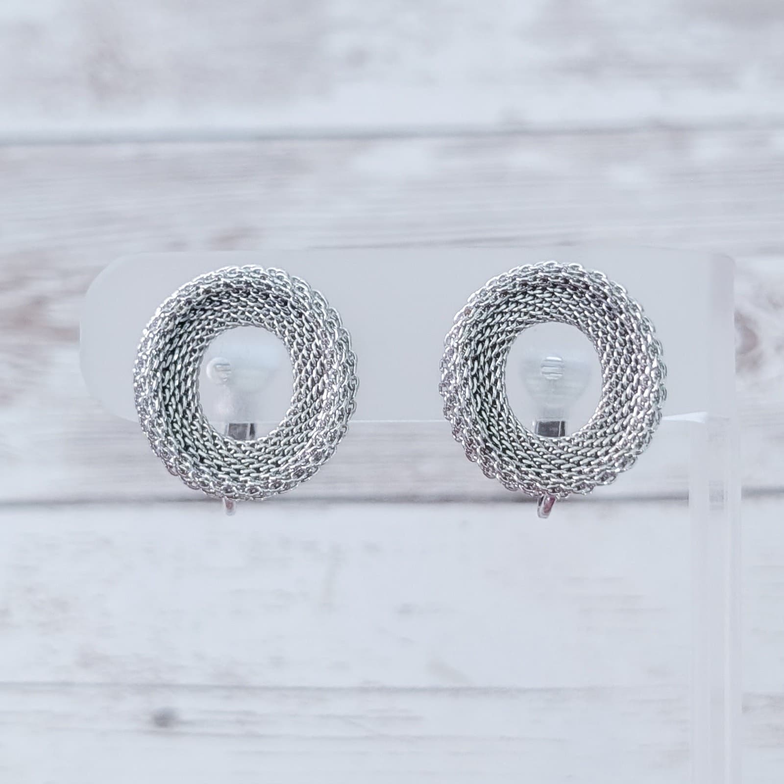 Vintage Avon Clip On Earrings Stunning Silver Tone Statement Circle 1"