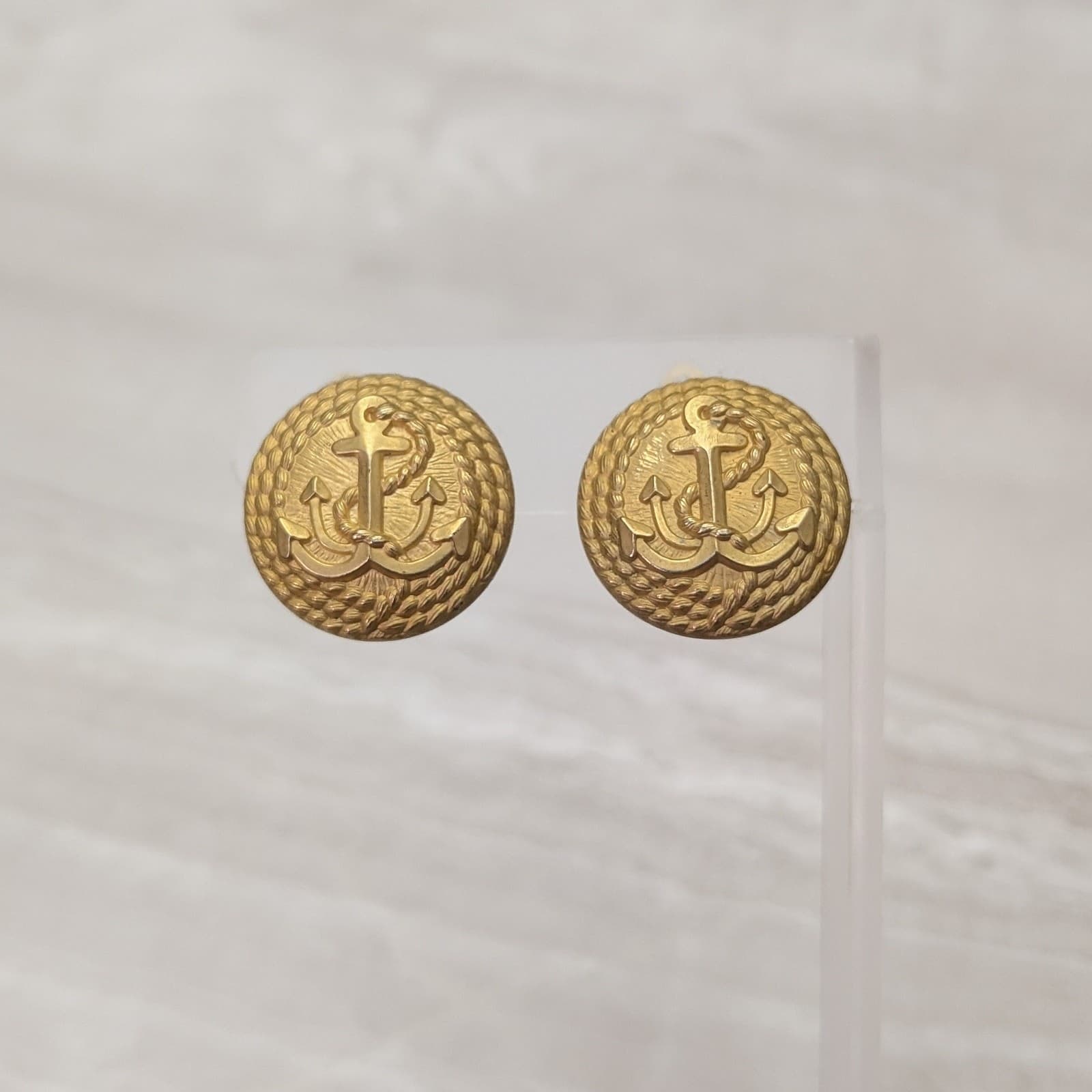 Vintage Clip On Earrings Matte Gold Tone Circle Raised Anchor and Rope Design