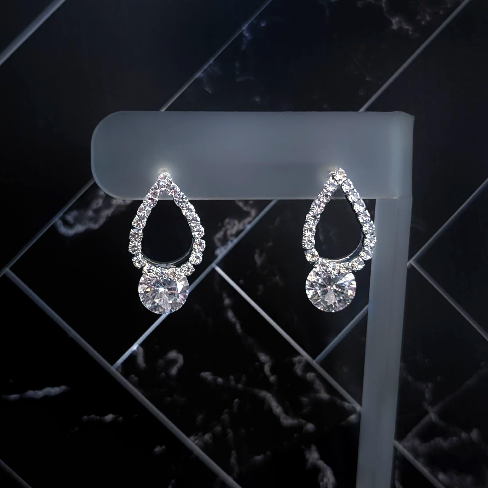 Vintage Stud Earrings Clear Gem Stylish with Dangle