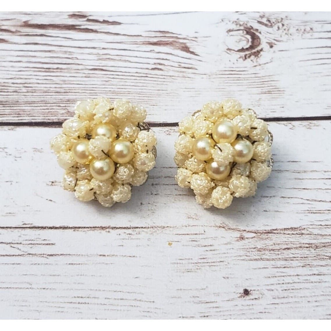 Vintage Clip On Earrings - Yellowy Cream Cluster Style 7/8" Retro