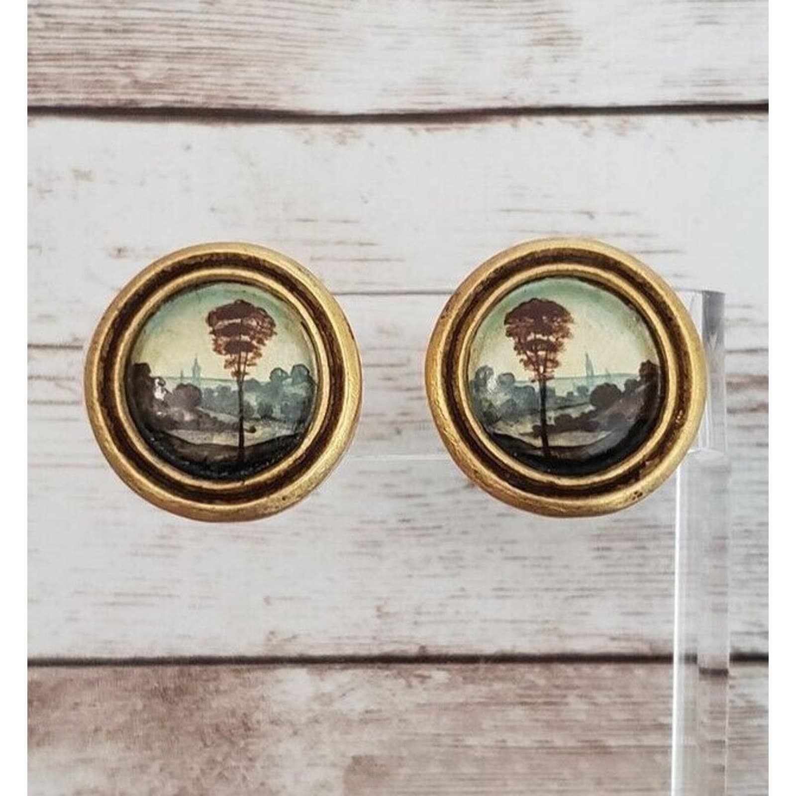 Vintage Clip On Earrings - 1/20 14K GF Stunning Scenery - Signed