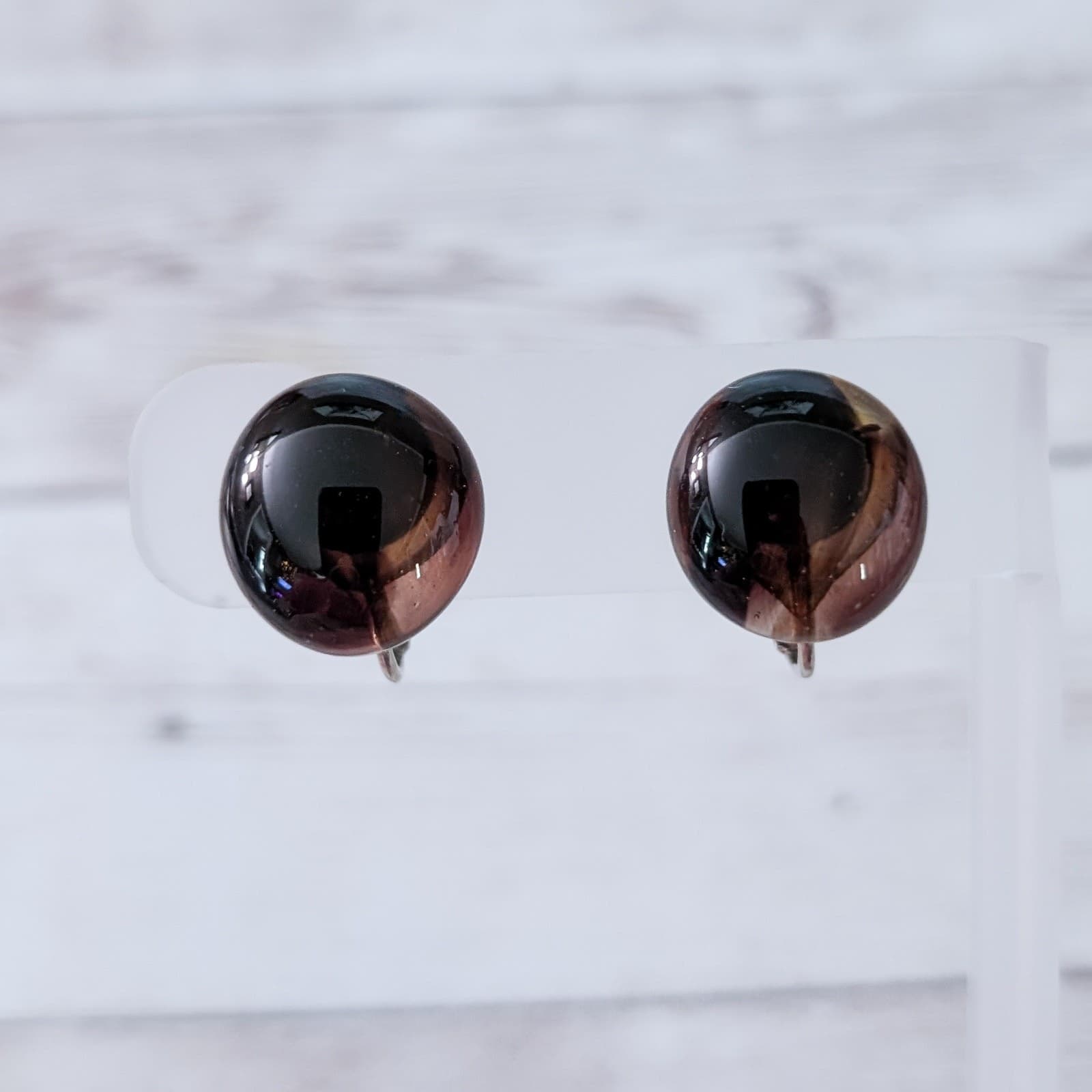 Vintage Clip On Earrings Shades of Brown Glass?