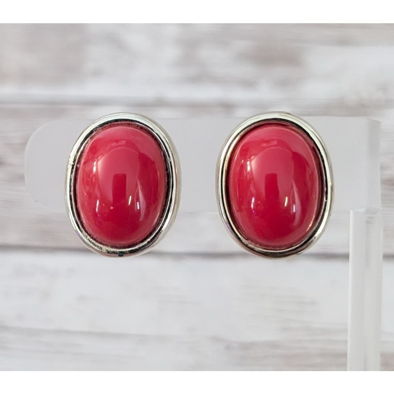 Vintage Clip On Earrings - Classy Statement Oval Shape Red with Gold Tone Halo