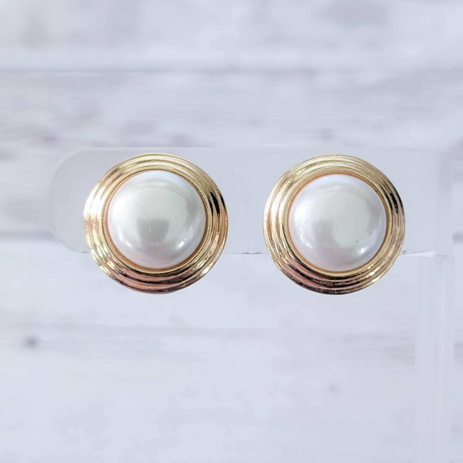 Vintage Clip On Earrings Classy & Stylish Cream with Gold Tone Halo