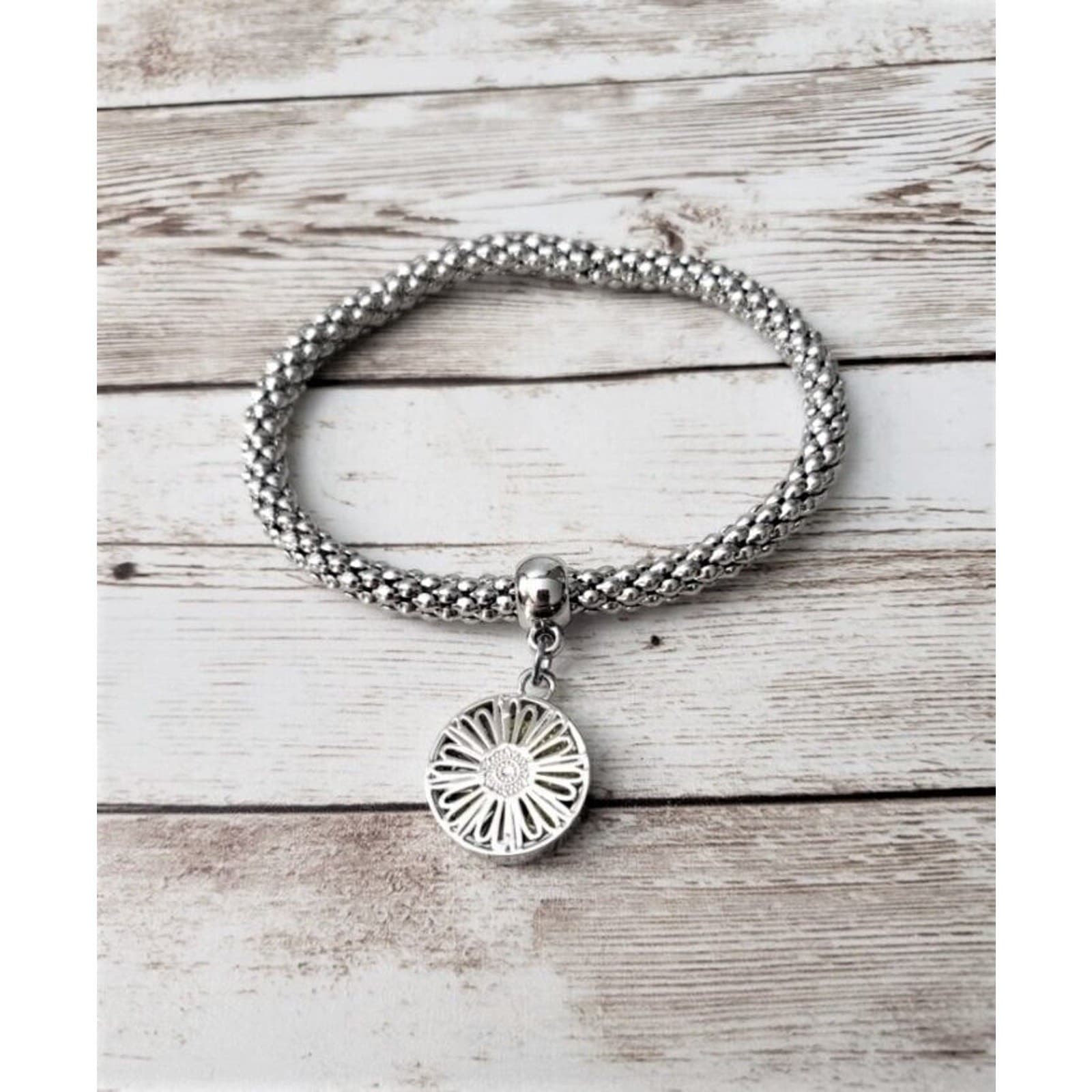 Aromatherapy Stretch Bracelet - Silver Tone