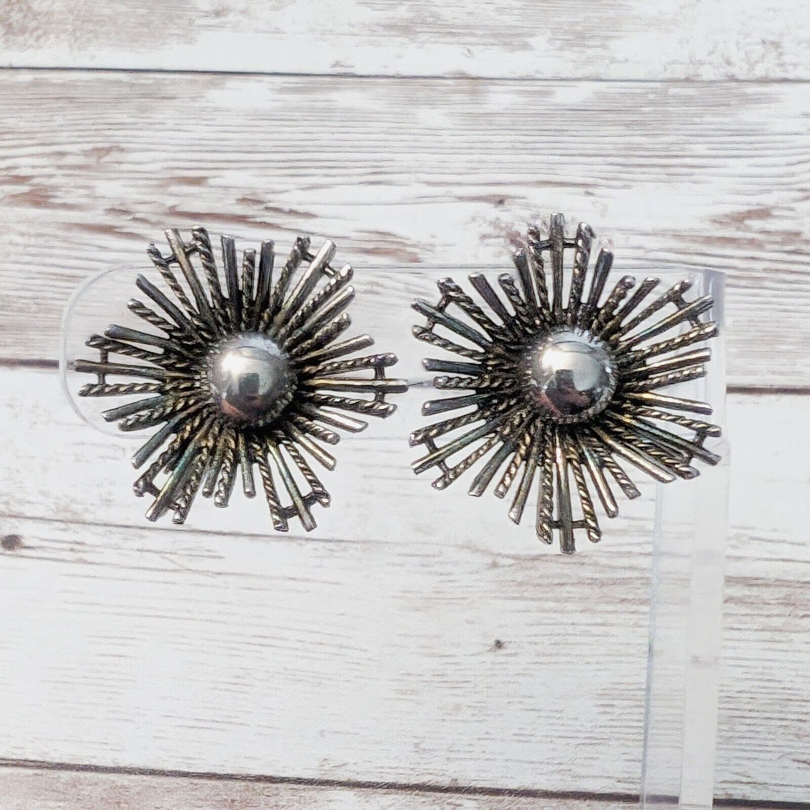 Vintage Lisner Clip On Earrings - Metal Starburst