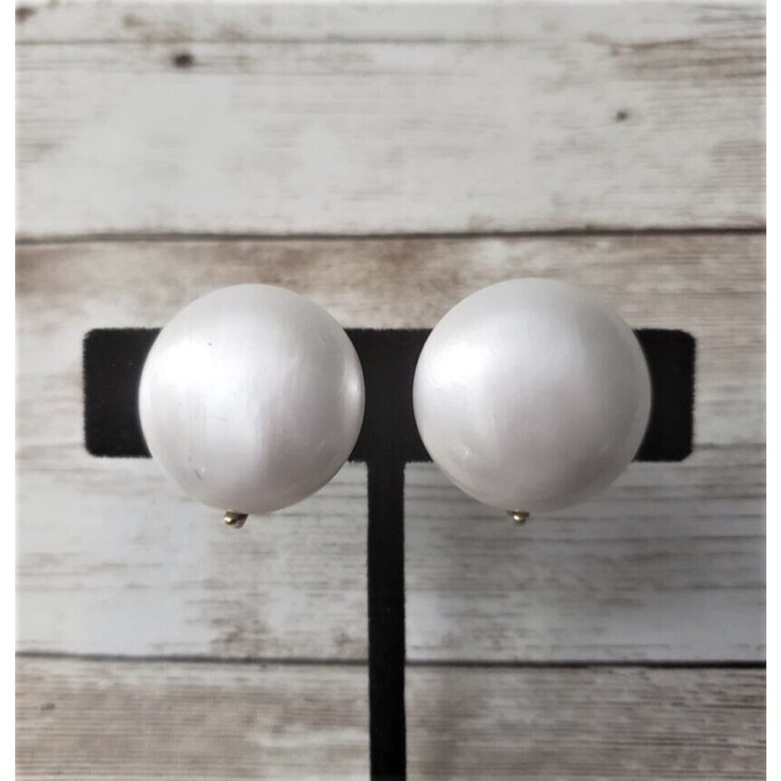 Vintage Clip On Earrings - White Faux Pearl with Gold Tone Lower Detail